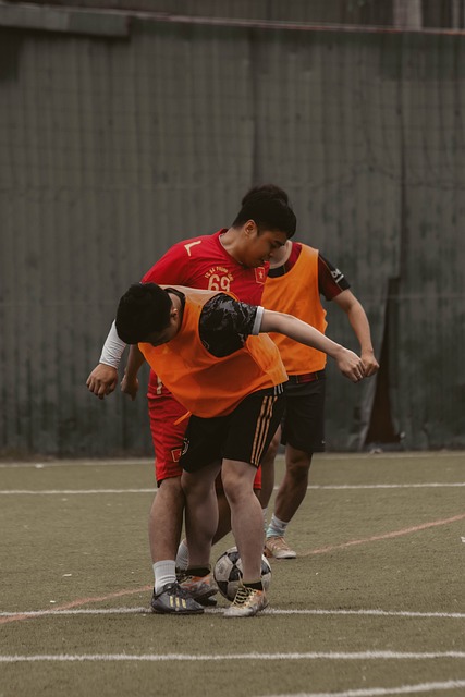 BA中立于 BA中立于